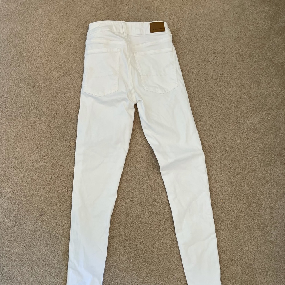 White American Eagle Jeans